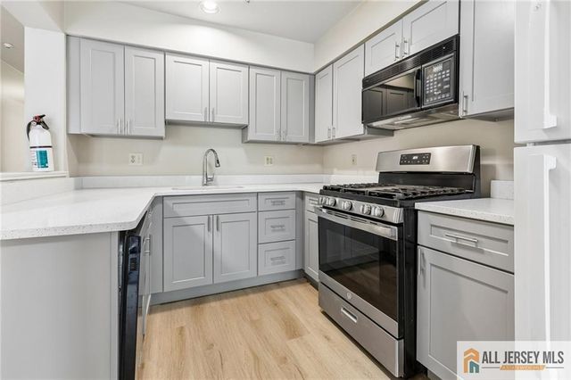 624 Brickhouse Road, Princeton, NJ 08540