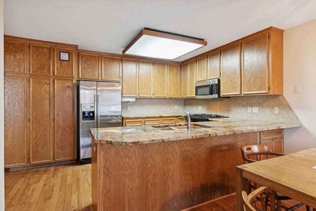 2684 Lake Court Drive 68, Mounds View, MN 55112