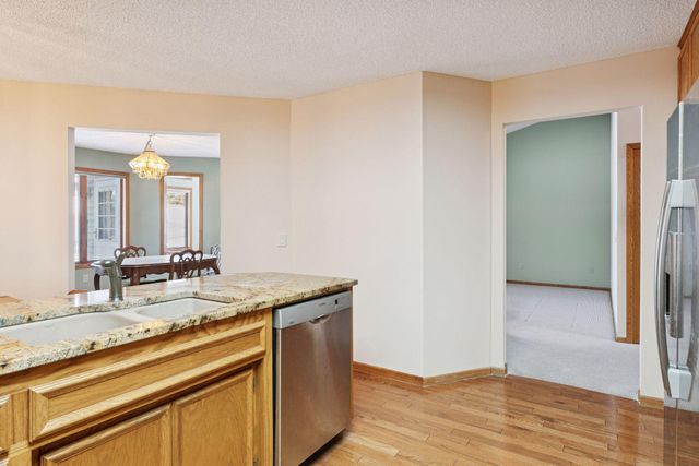 2684 Lake Court Drive 68, Mounds View, MN 55112