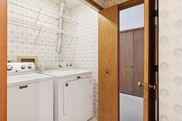 2684 Lake Court Drive 68, Mounds View, MN 55112