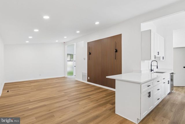4748 OLD COURT RD, Baltimore, MD 21208