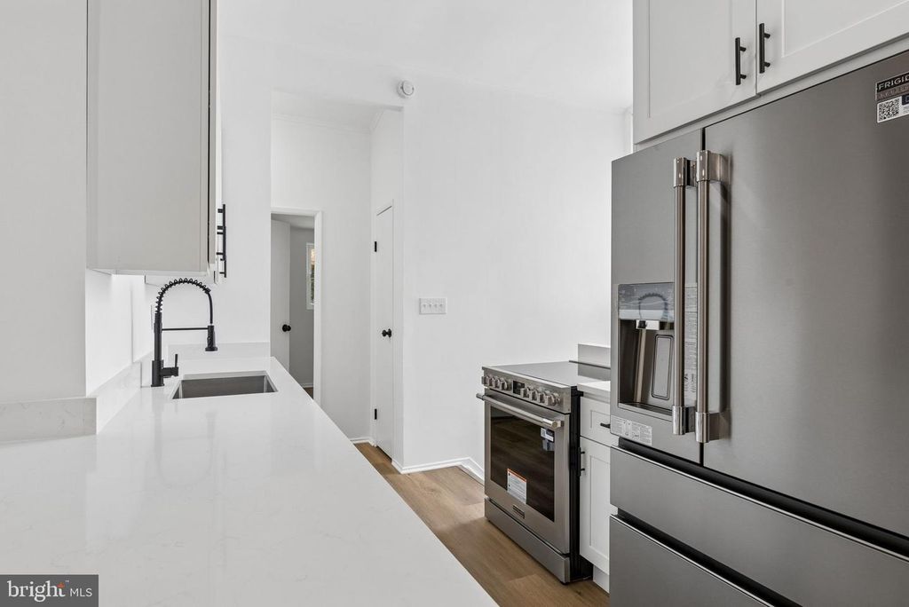 4748 OLD COURT RD, Baltimore, MD 21208