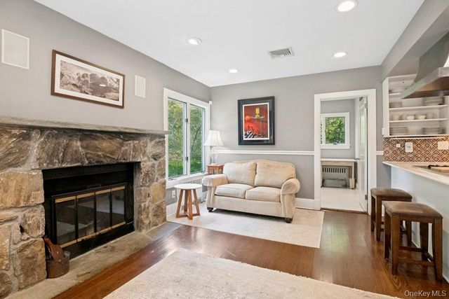312 Quaker Road, Chappaqua, NY 10514