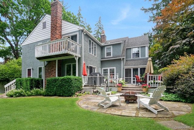 312 Quaker Road, Chappaqua, NY 10514