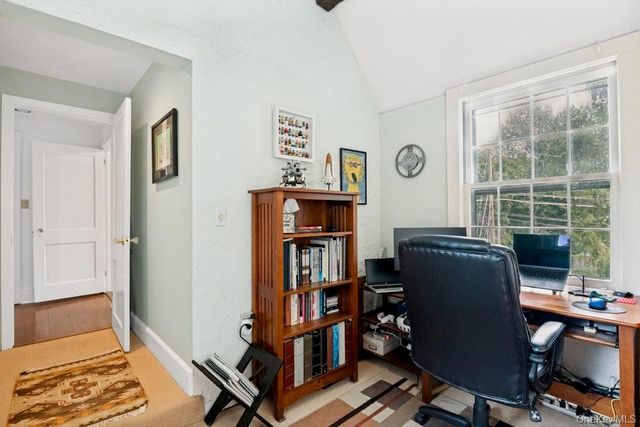 312 Quaker Road, Chappaqua, NY 10514
