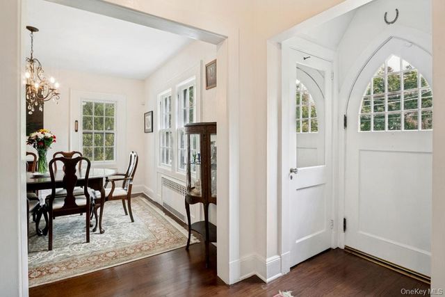 312 Quaker Road, Chappaqua, NY 10514