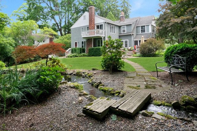 312 Quaker Road, Chappaqua, NY 10514