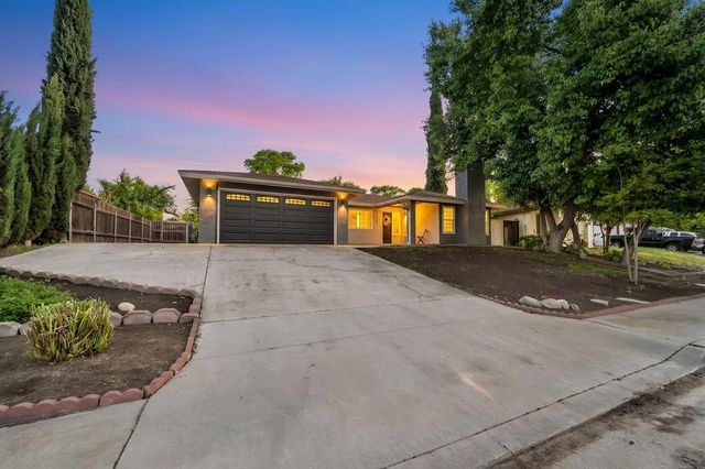 27184 San Jose Avenue, Madera, CA 93637