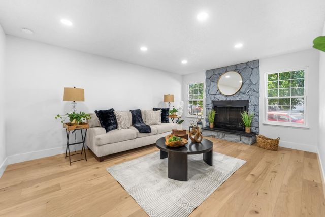 27184 San Jose Avenue, Madera, CA 93637