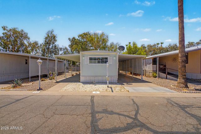 535 S ALMA SCHOOL Road 17, Mesa, AZ 85210