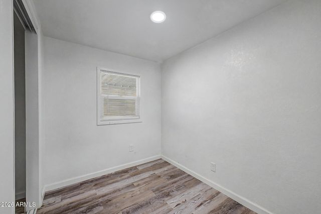 535 S ALMA SCHOOL Road 17, Mesa, AZ 85210
