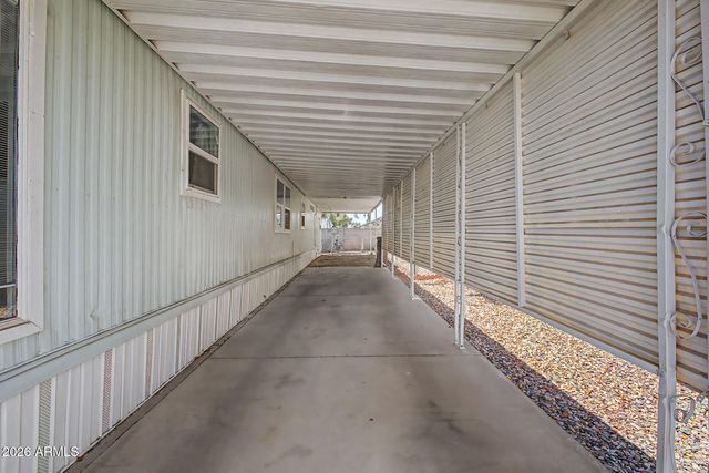 535 S ALMA SCHOOL Road 17, Mesa, AZ 85210