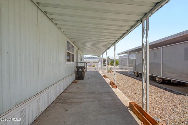 535 S ALMA SCHOOL Road 17, Mesa, AZ 85210