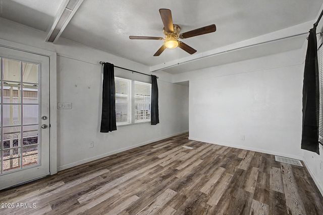 535 S ALMA SCHOOL Road 17, Mesa, AZ 85210
