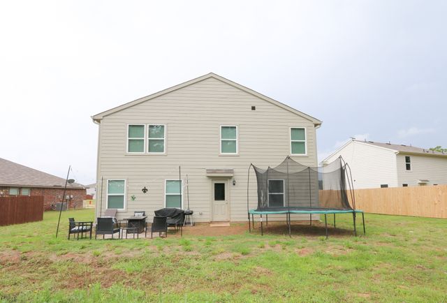 1206 River Oaks Lane, Chandler, TX 75758
