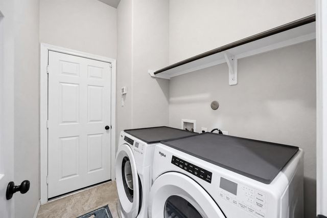 13410 Ravens Park Lane, Pearland, TX 77584