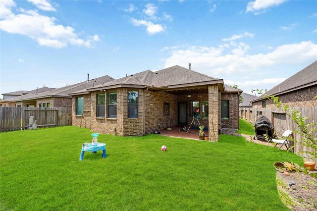 13410 Ravens Park Lane, Pearland, TX 77584