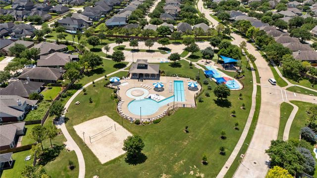 13410 Ravens Park Lane, Pearland, TX 77584