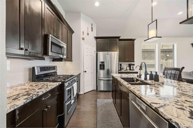 13410 Ravens Park Lane, Pearland, TX 77584