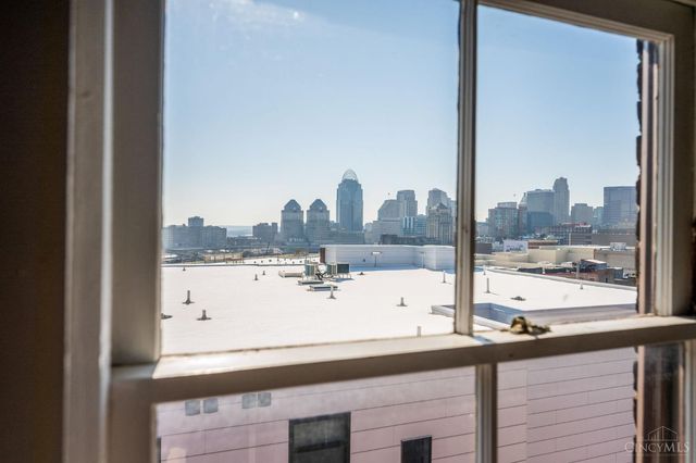 551 E Thirteenth Street, Cincinnati, OH 45202