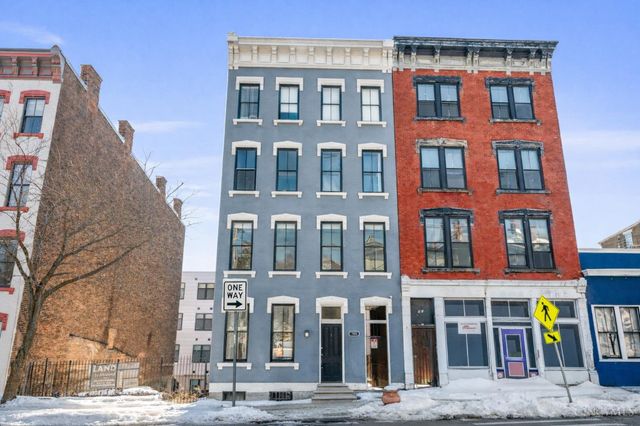 551 E Thirteenth Street, Cincinnati, OH 45202