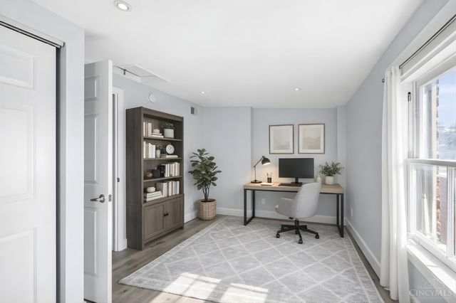 551 E Thirteenth Street, Cincinnati, OH 45202