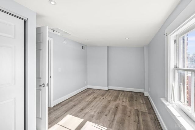 551 E Thirteenth Street, Cincinnati, OH 45202