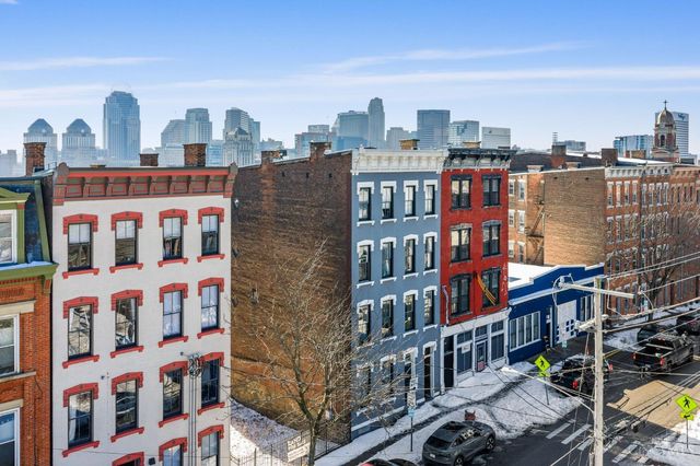 551 E Thirteenth Street, Cincinnati, OH 45202