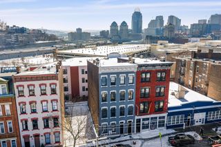 551 E Thirteenth Street, Cincinnati, OH 45202