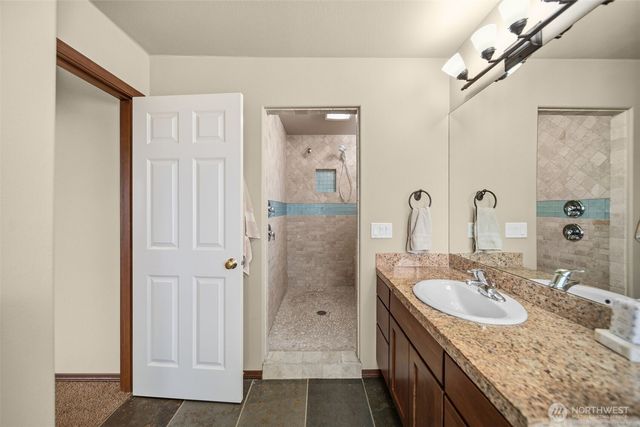 2312 Canyon Hills Drive, East Wenatchee, WA 98802