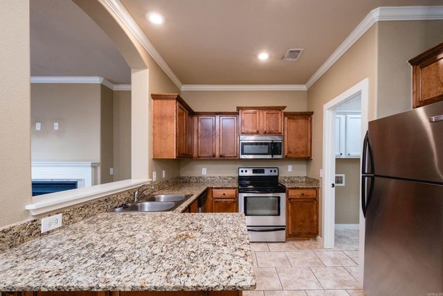 1204 Tuscany Circle, Maumelle, AR 72113