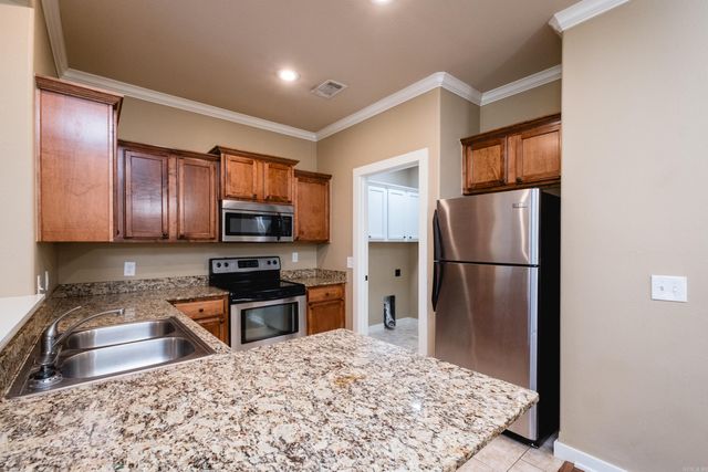 1204 Tuscany Circle, Maumelle, AR 72113