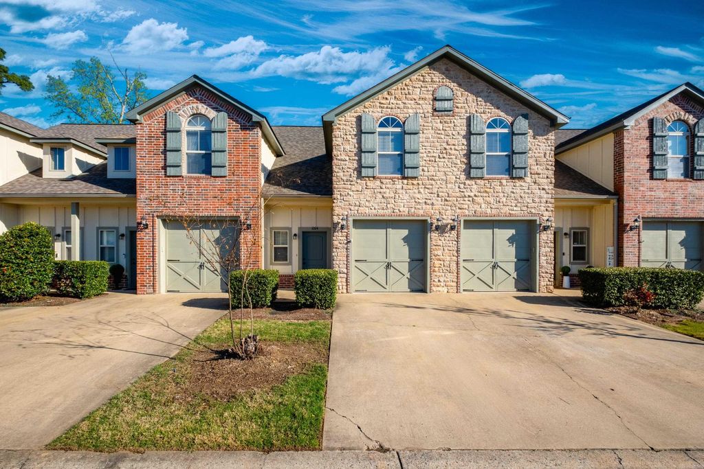 1204 Tuscany Circle, Maumelle, AR 72113