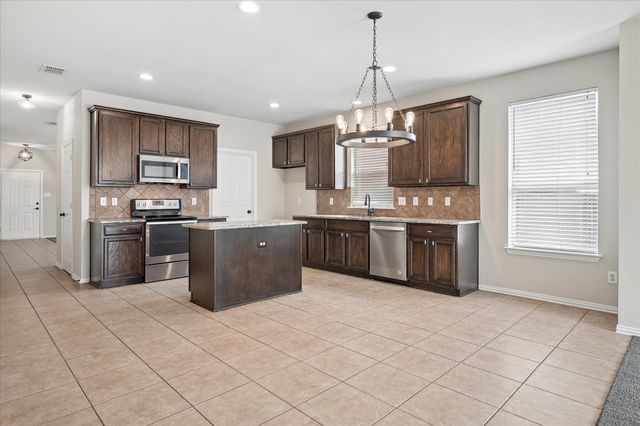 11589 Snyder Drive, Frisco, TX 75035