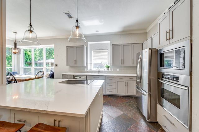 4007 Brooks Court, Argyle, TX 76226