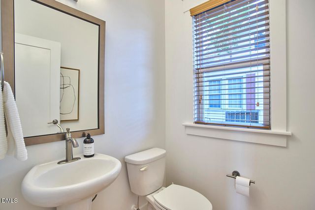 212 W Enterprise Street, Durham, NC 27707