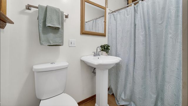 5001 Marquette Road, Lake Station, IN 46405