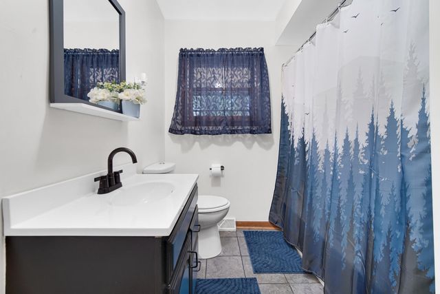 5001 Marquette Road, Lake Station, IN 46405