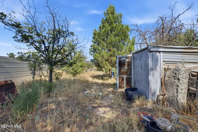 185 Elfego Road, Anthony, NM 88021