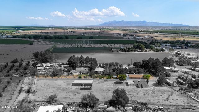 185 Elfego Road, Anthony, NM 88021