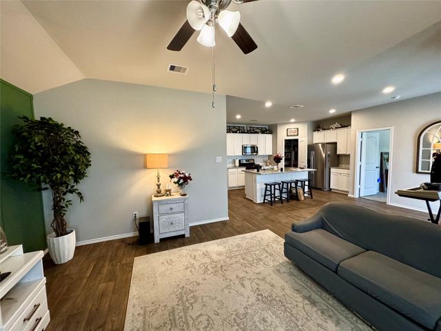 13869 Rock Island Trail, Conroe, TX 77384