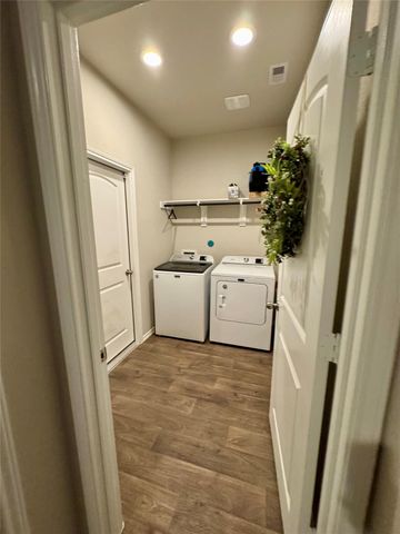 13869 Rock Island Trail, Conroe, TX 77384