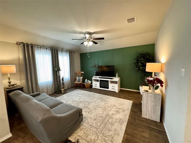 13869 Rock Island Trail, Conroe, TX 77384