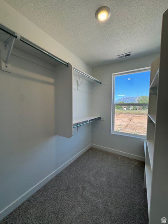 Image 11 of property listing at 1480 N 1875 W #153, Layton, UT 84041