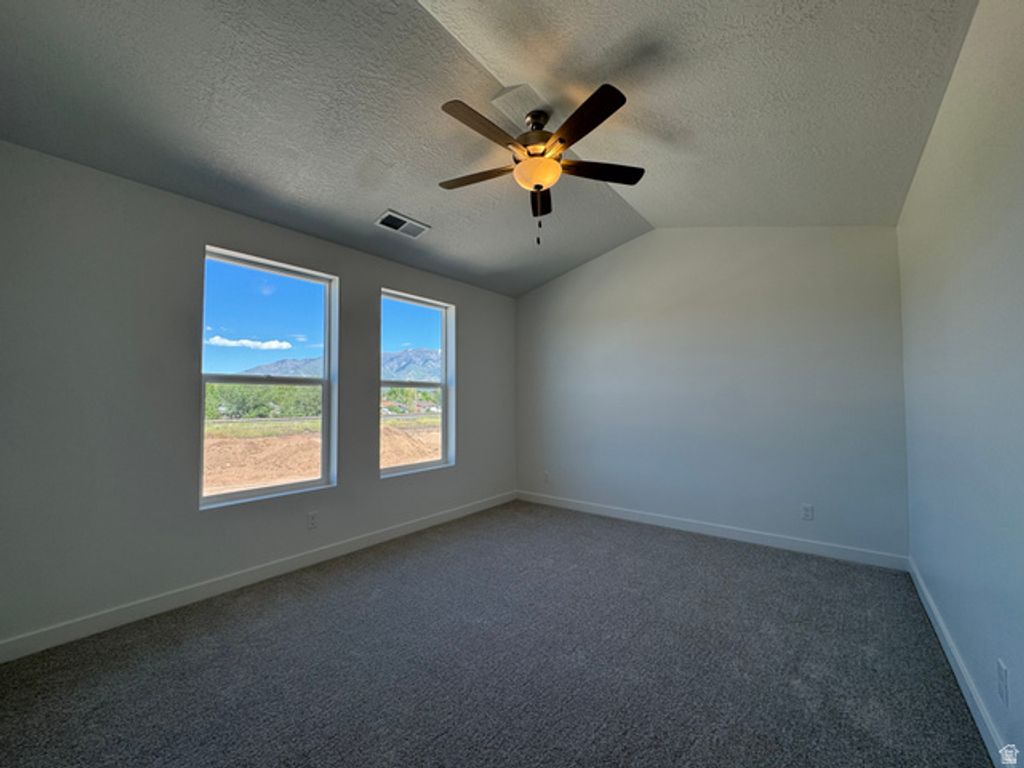 Image 10 of property listing at 1480 N 1875 W #153, Layton, UT 84041