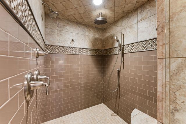 4216 Tallowood DR, Austin, TX 78731