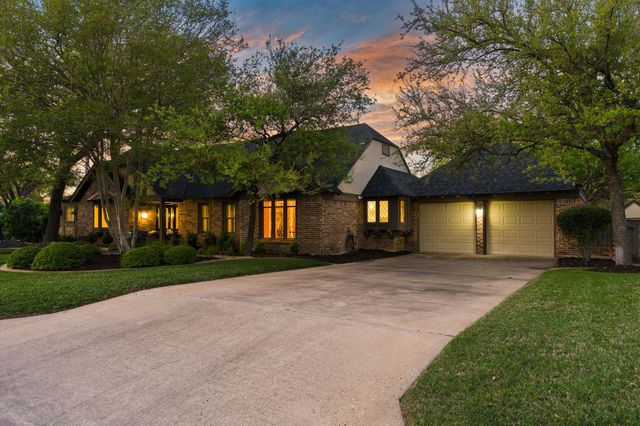 4216 Tallowood DR, Austin, TX 78731