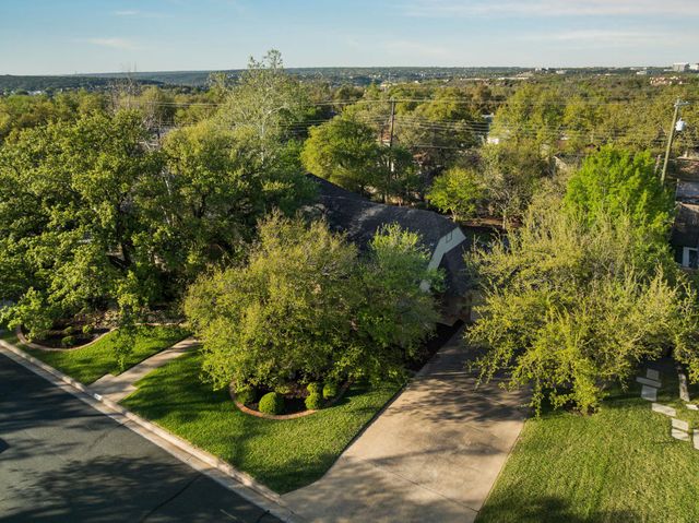 4216 Tallowood DR, Austin, TX 78731