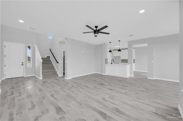 2332 N Peking Street, Mcallen, TX 78501