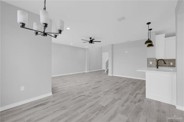 2332 N Peking Street, Mcallen, TX 78501